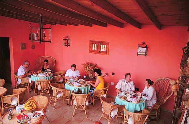 Era De La Corte Antigua  Bagian luar foto